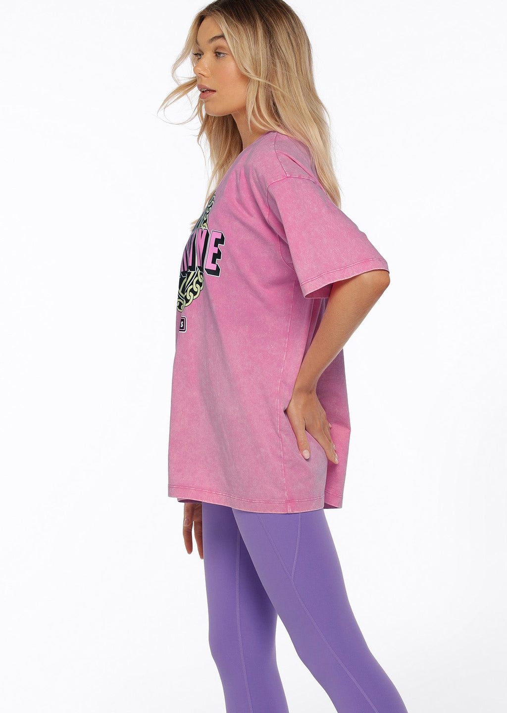 Chain Boyfriend Tee