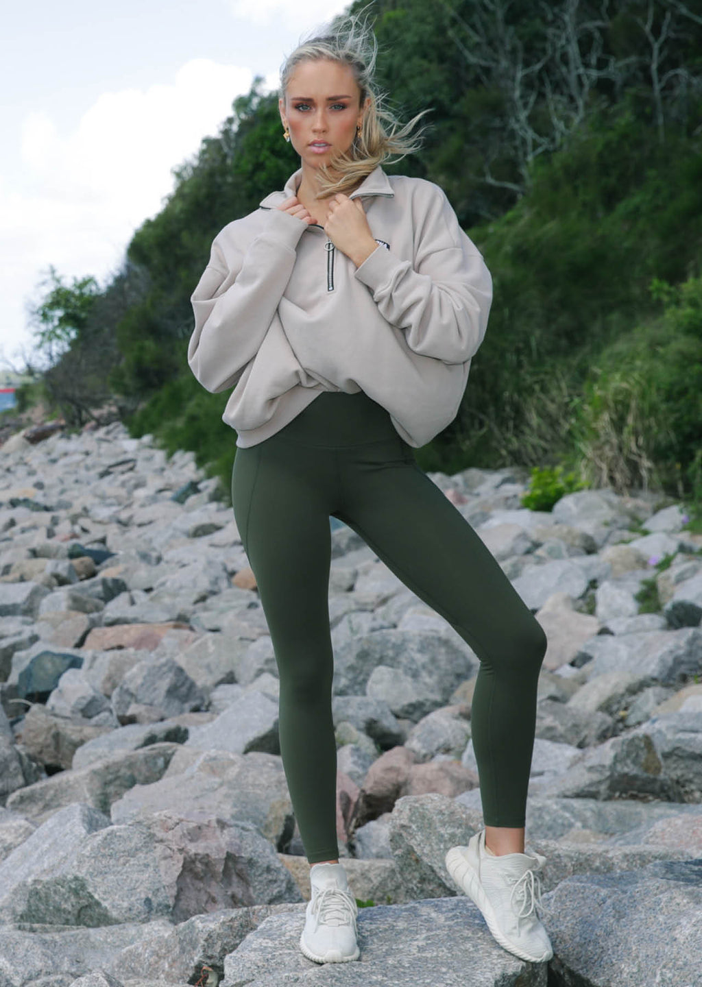 Amy Winter Thermal Phone Pocket Tech Leggings
