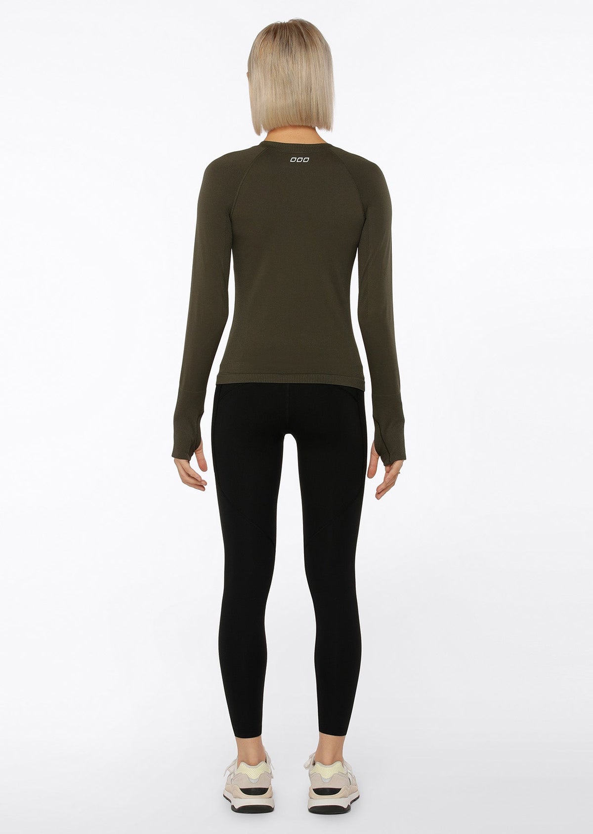 Dynamic Seamless Long Sleeve Top