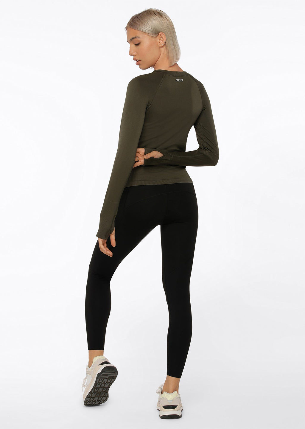 Dynamic Seamless Long Sleeve Top