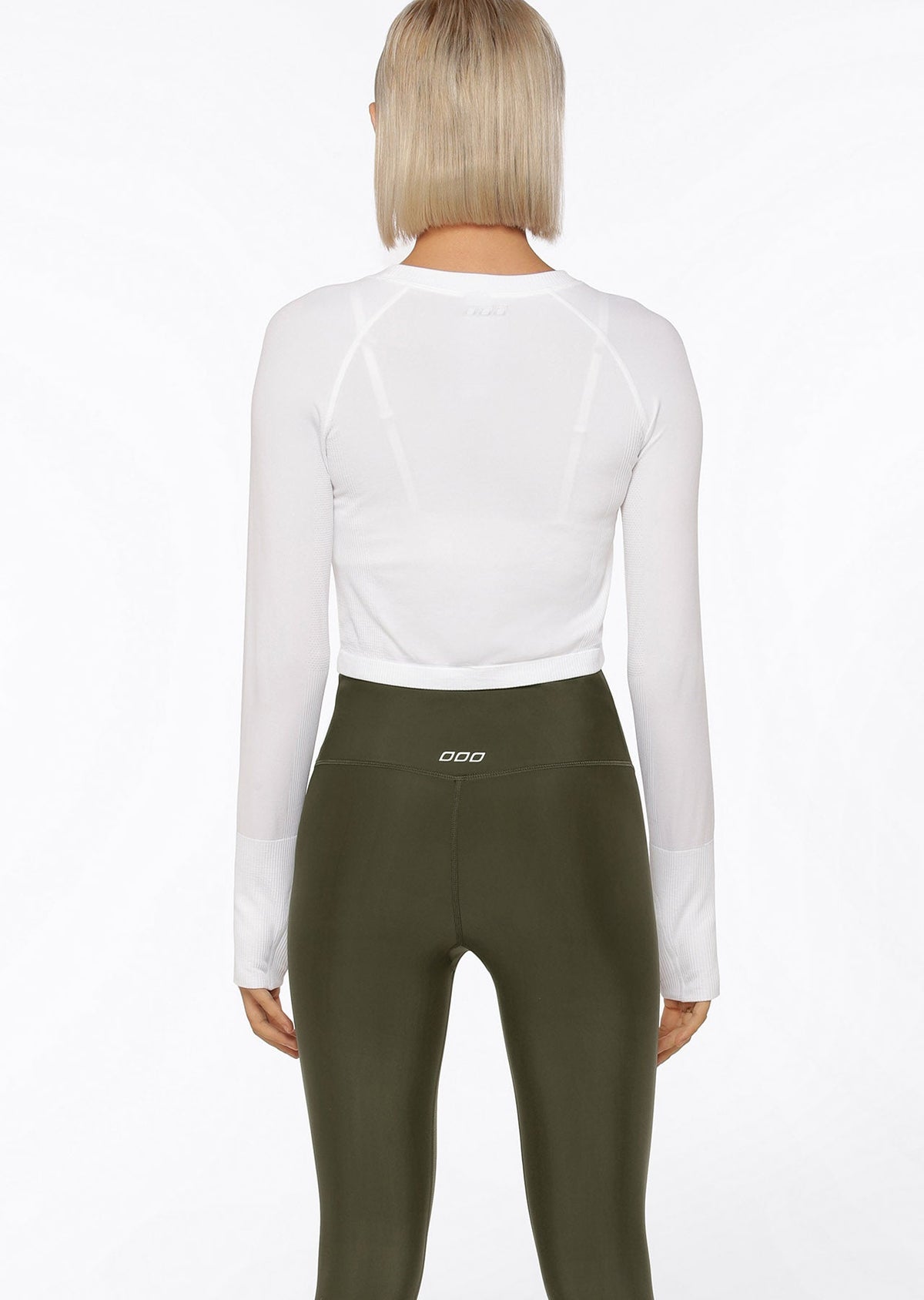 Dynamic Seamless Cropped Long Sleeve Top