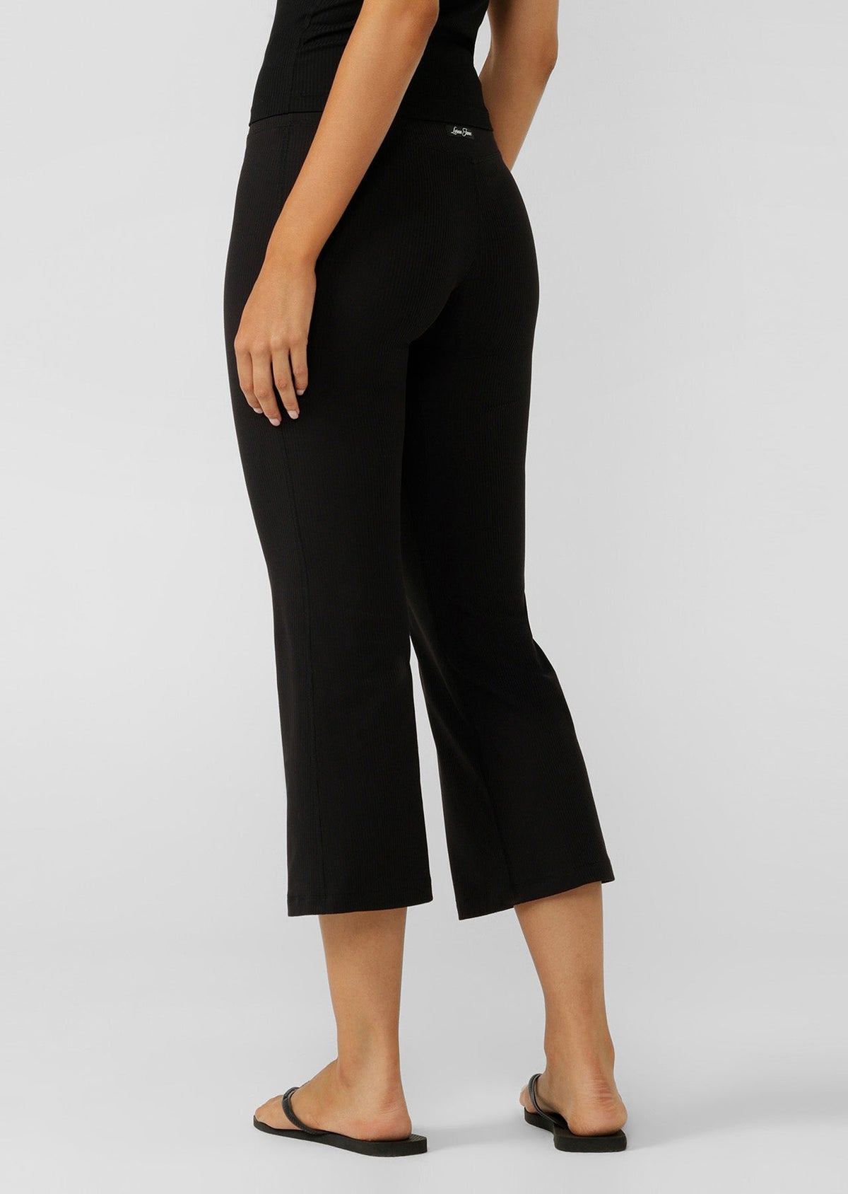 Irresistible Luxe Active Rib Cropped Yoga Pants