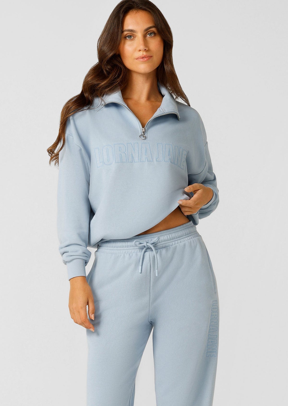 Iconic Quarter Zip Sweat