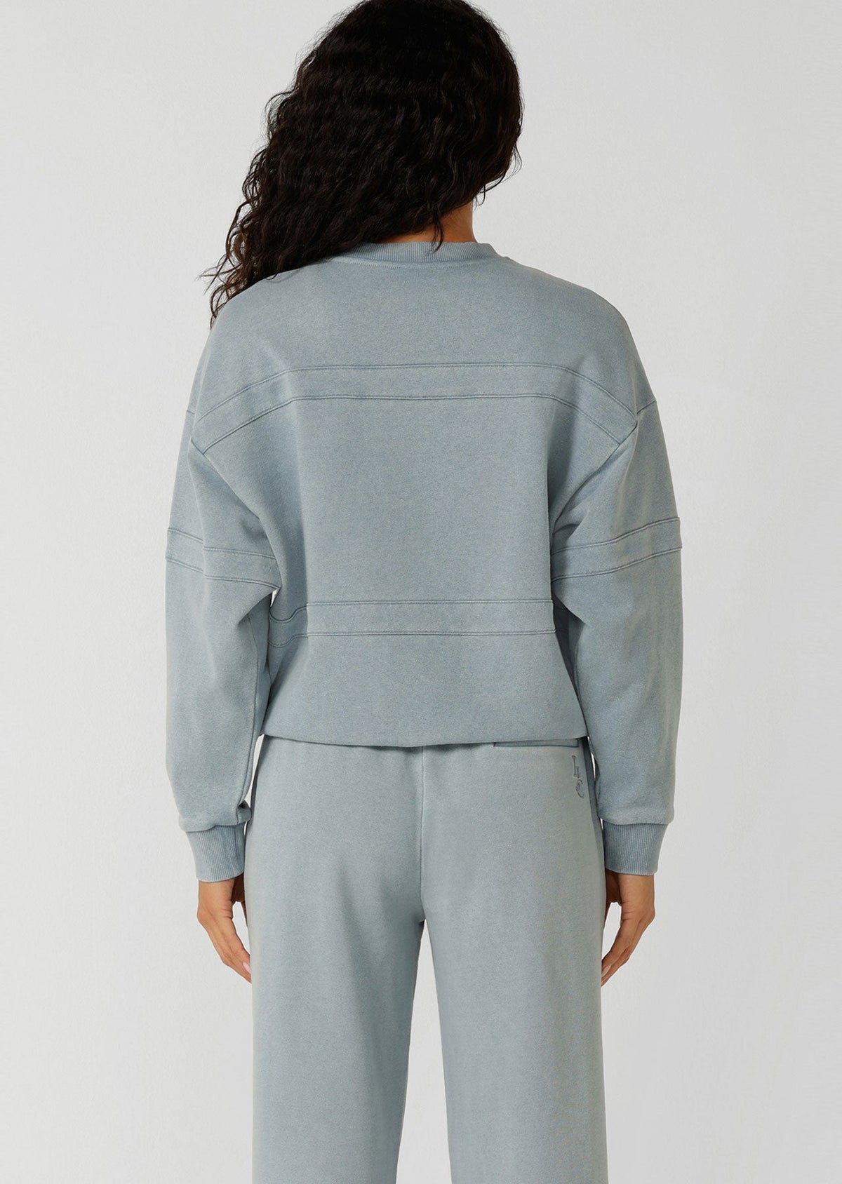 Movement Sport Washed Panelled Sweat