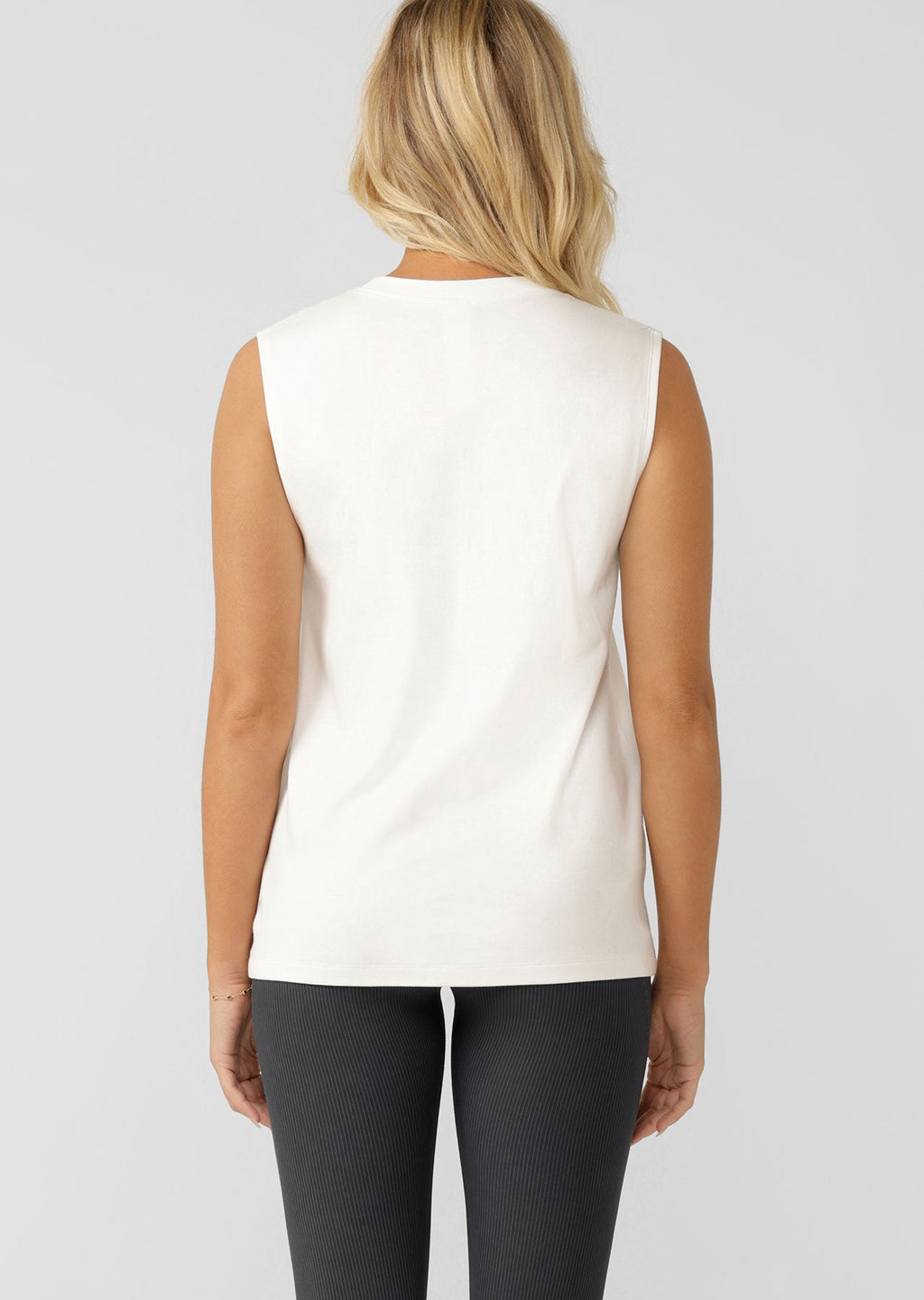 Essential Muscle Tank