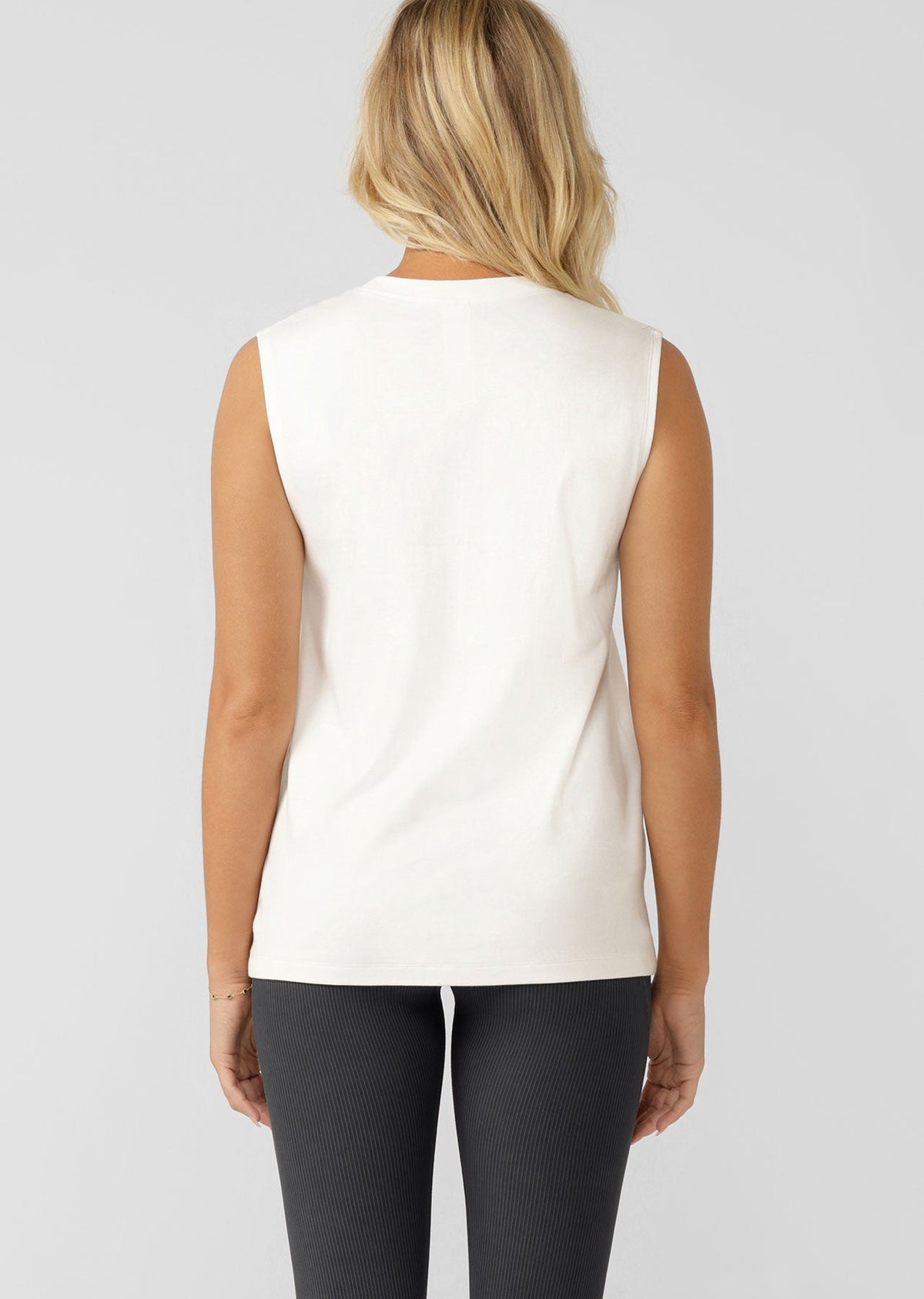 Essential Muscle Tank