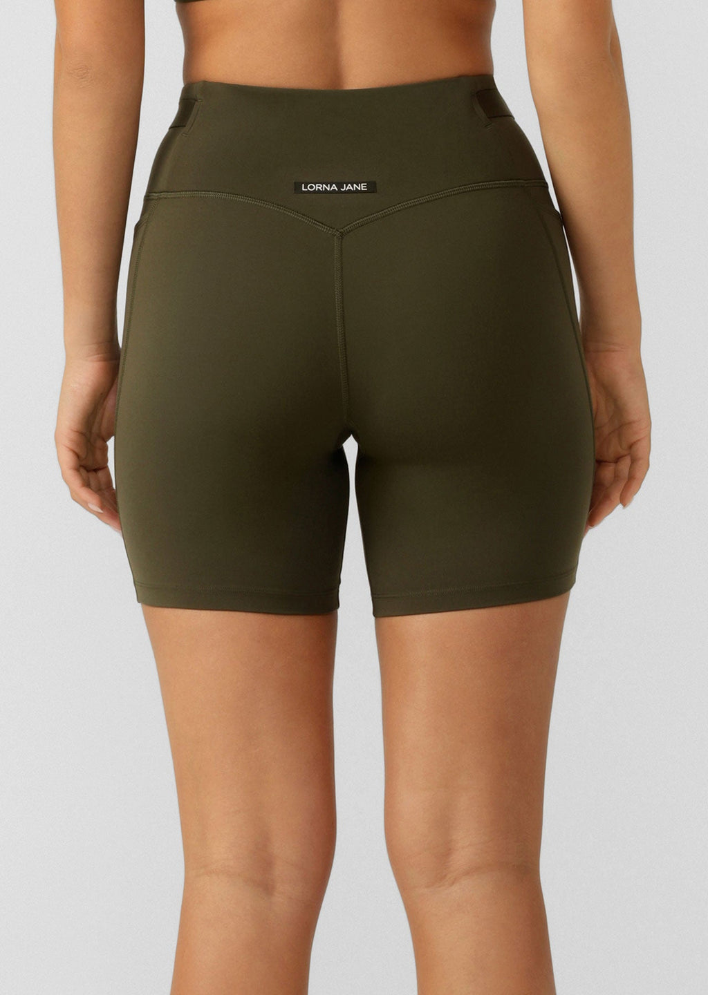 Cinch And Support Phone Pocket Bike Shorts