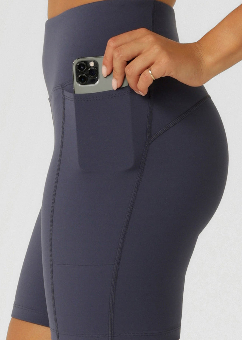 Amy Phone Pocket Tech Bike Shorts