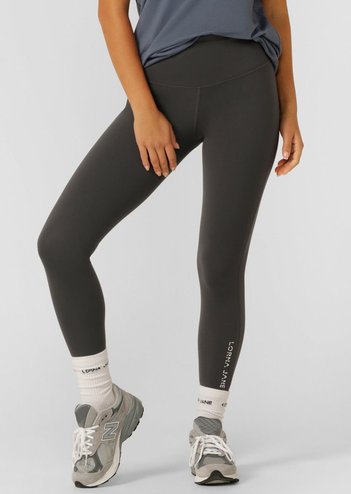 Lotus No Chafe Ankle Biter Leggings