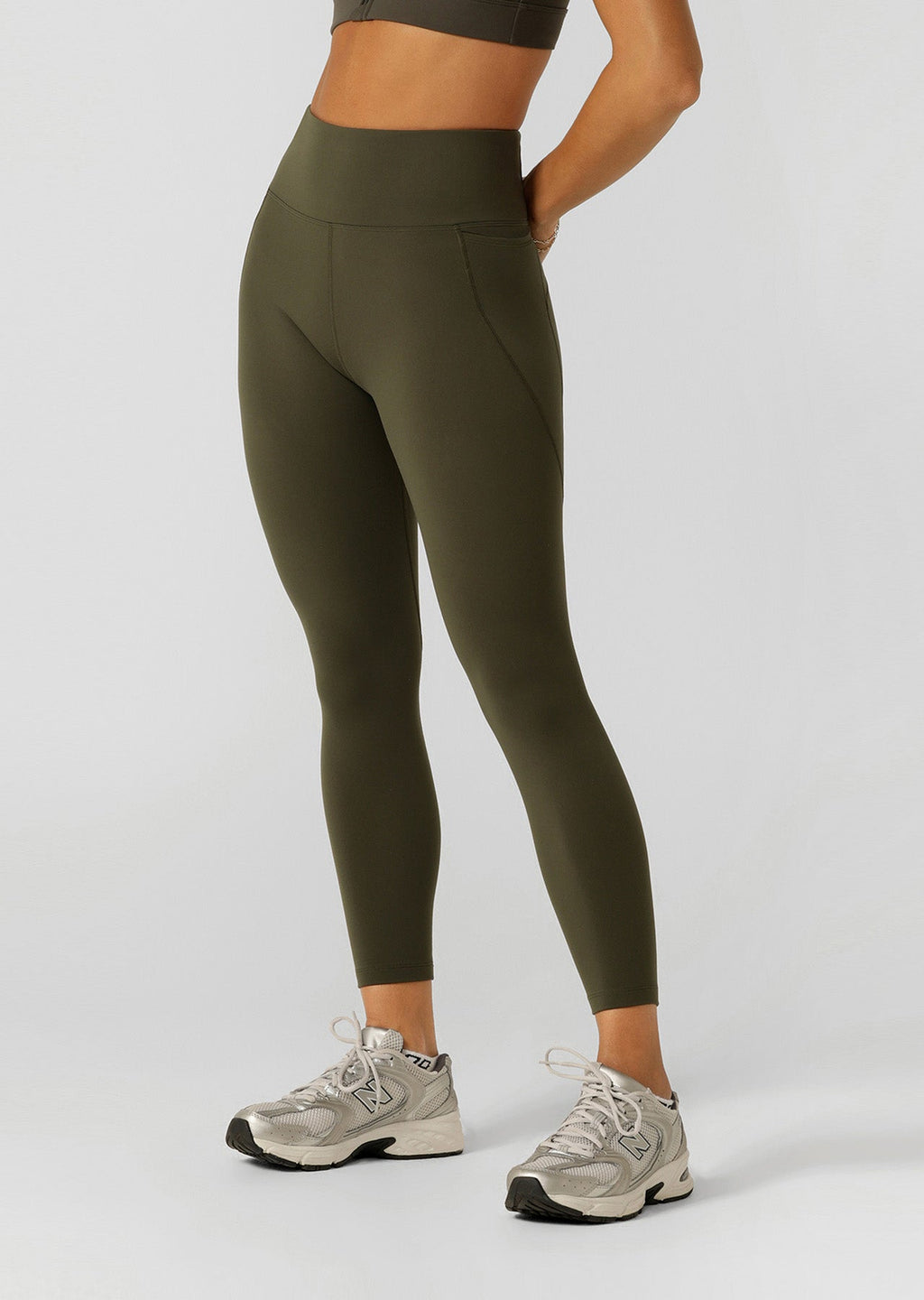 Amy Thermal Phone Pocket Ankle Biter Leggings