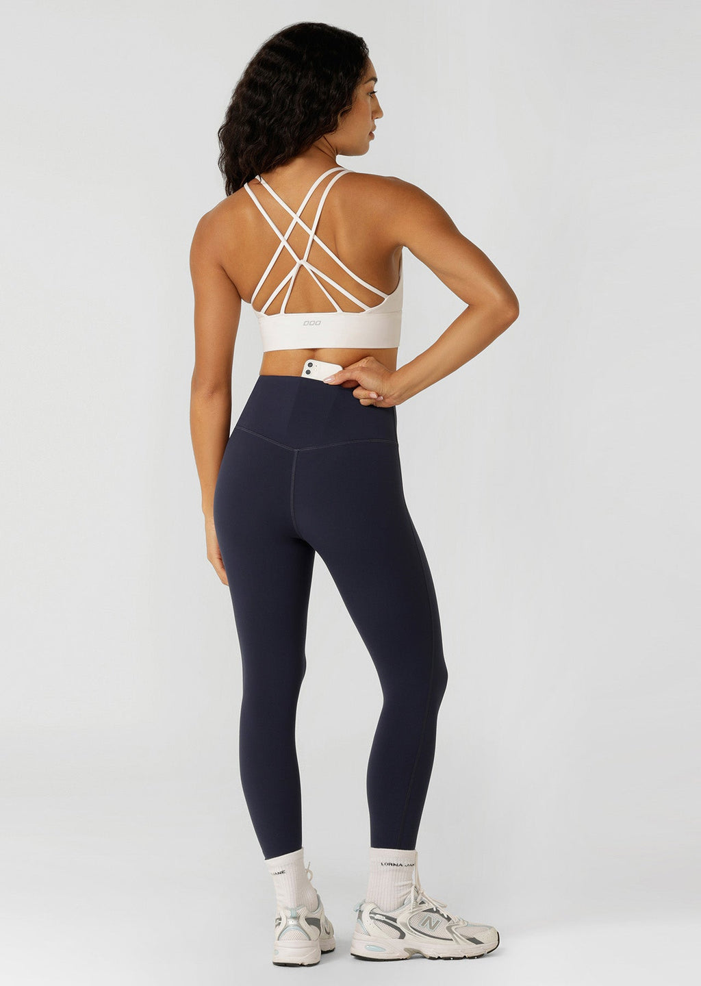 Lotus No Chafe Phone Pocket Ankle Biter Leggings