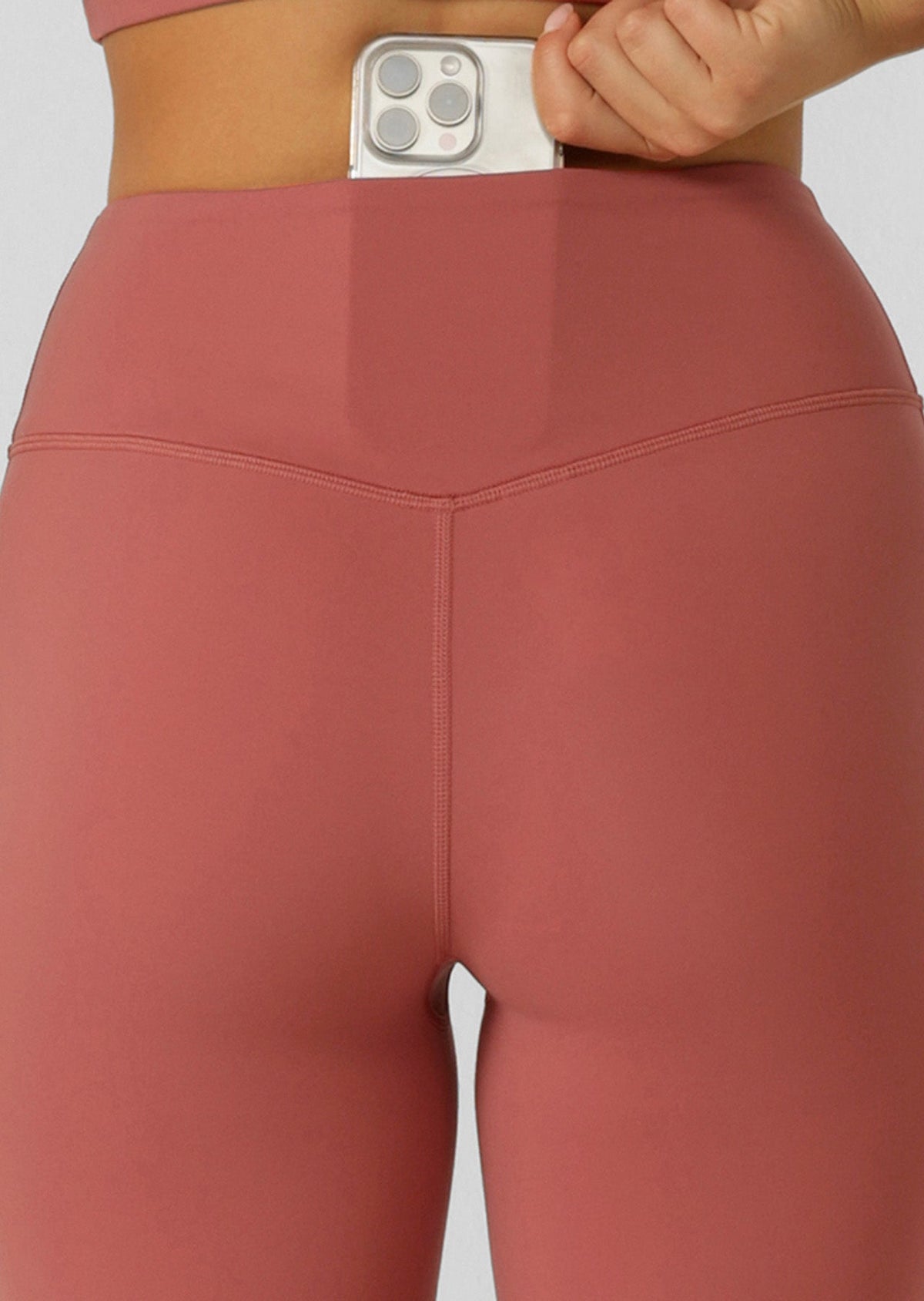 Lotus No Chafe Phone Pocket Ankle Biter Leggings