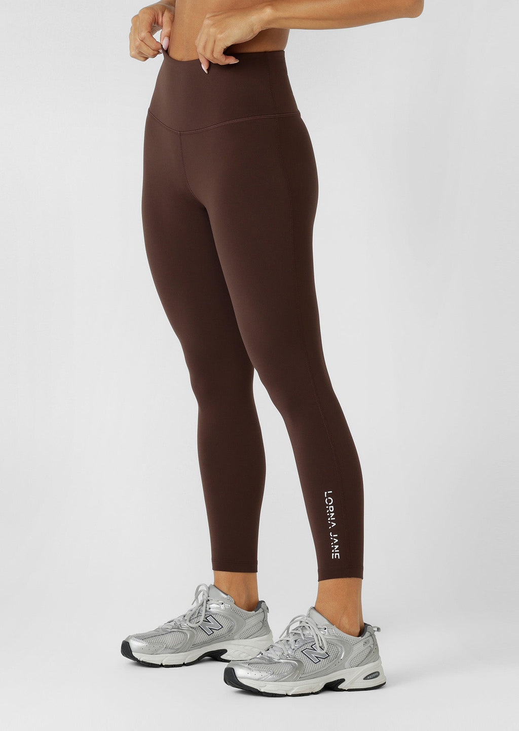 Lotus No Chafe Phone Pocket Ankle Biter Leggings