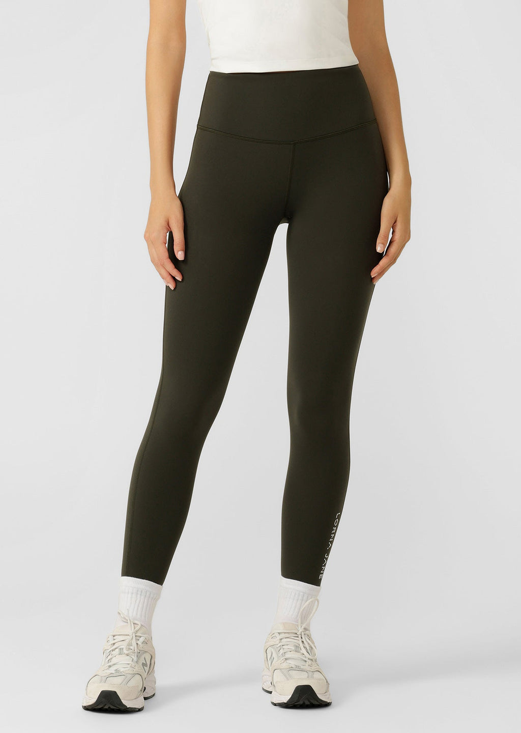 Lotus No Chafe Phone Pocket Ankle Biter Leggings