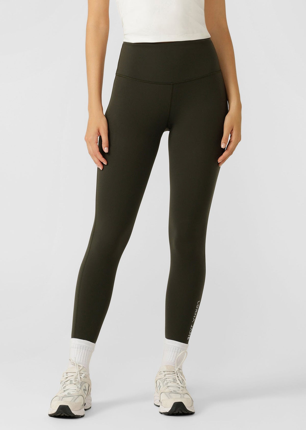 Lotus No Chafe Phone Pocket Ankle Biter Leggings