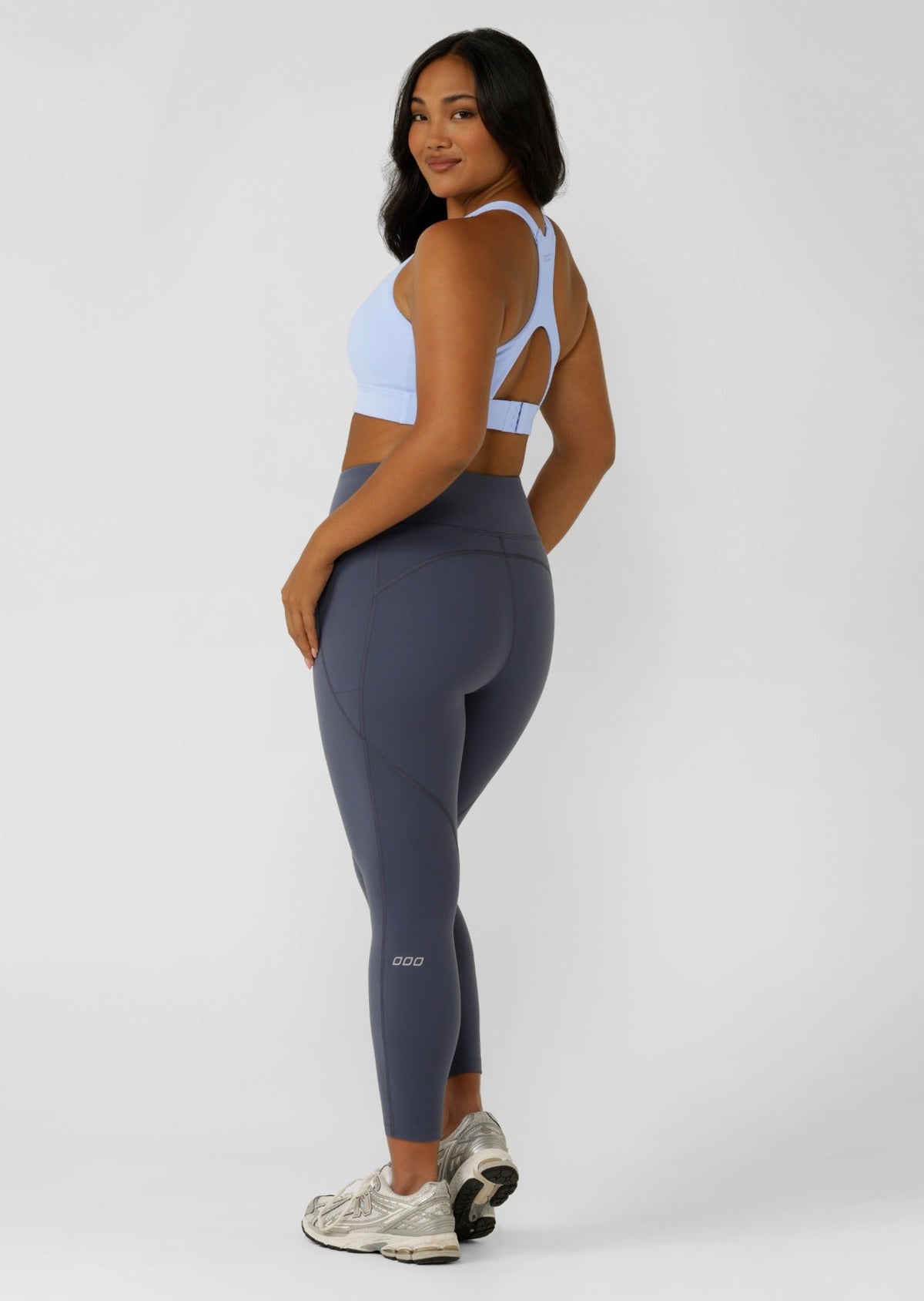 Easy Zip On Max Support Sports Bra