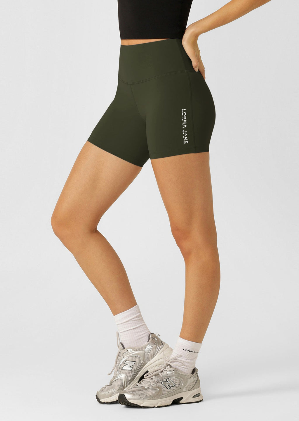 Lotus No Chafe Phone Pocket 14cm Bike Shorts