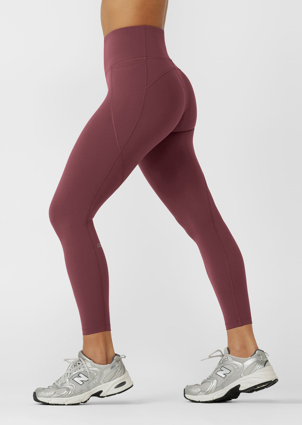 Amy No Chafe Phone Pocket Ankle Biter Leggings