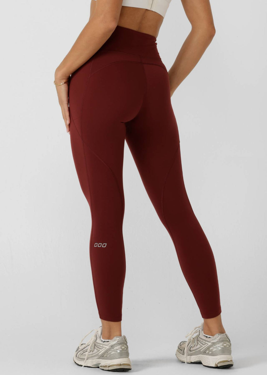 Amy No Chafe Phone Pocket Ankle Biter Leggings