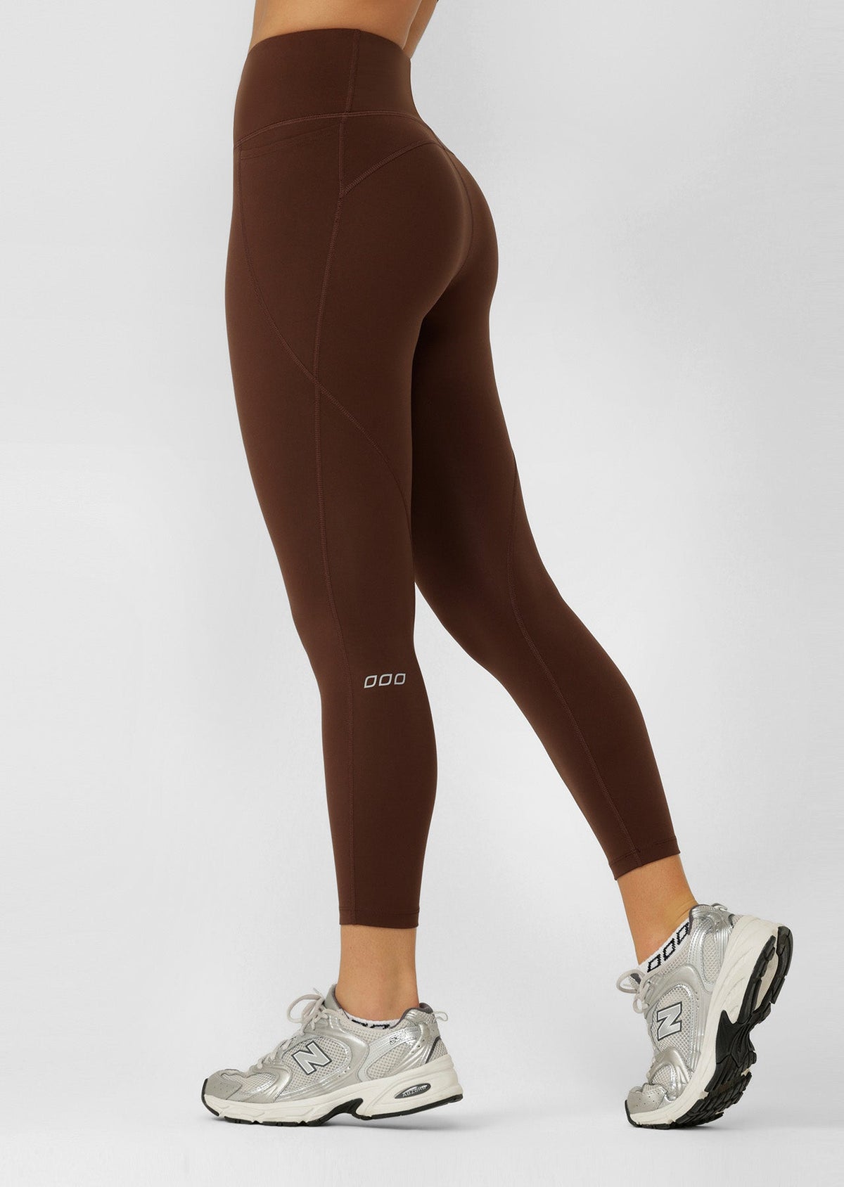 Amy No Chafe Phone Pocket Ankle Biter Leggings