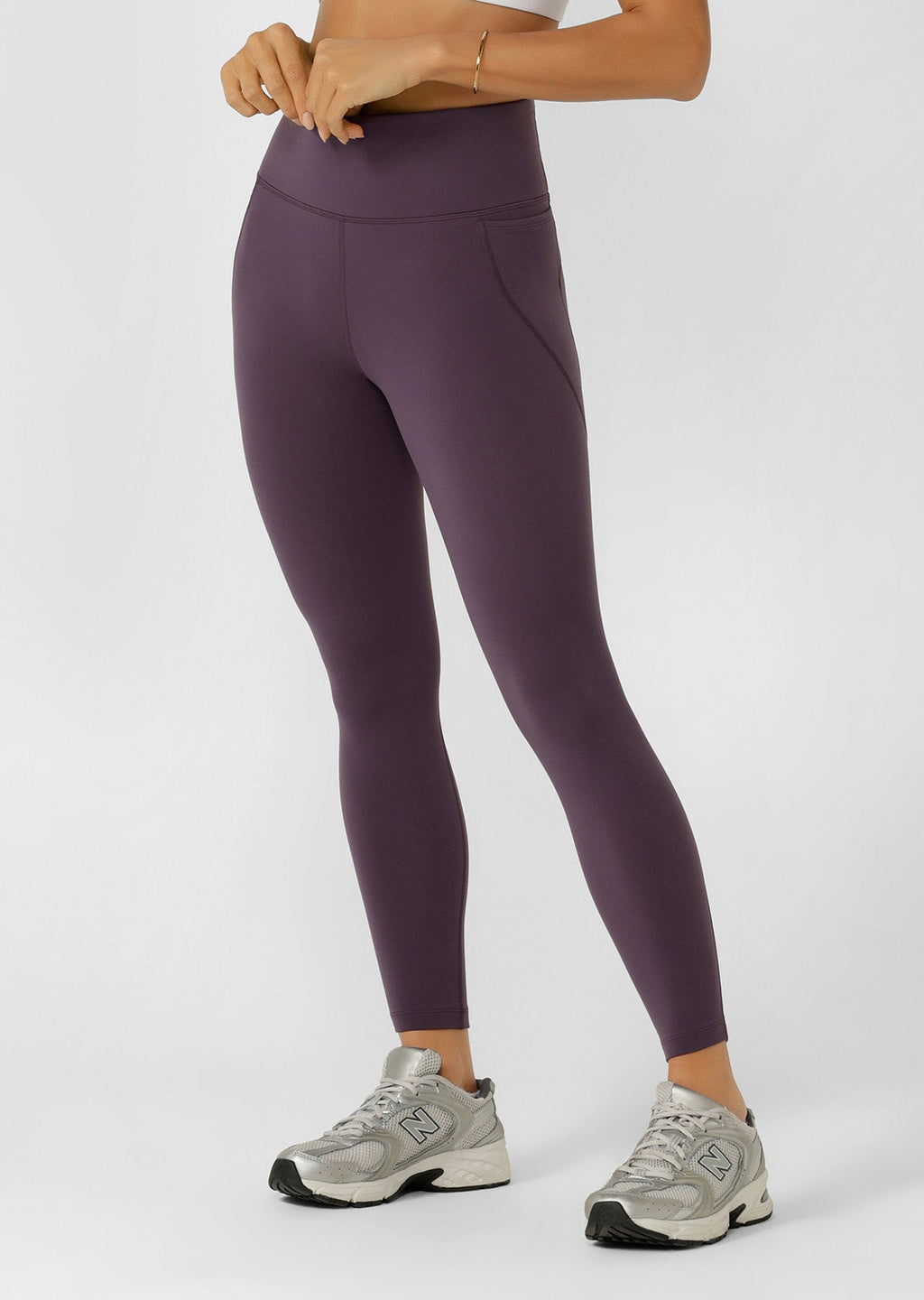 Amy No Chafe Phone Pocket Ankle Biter Leggings