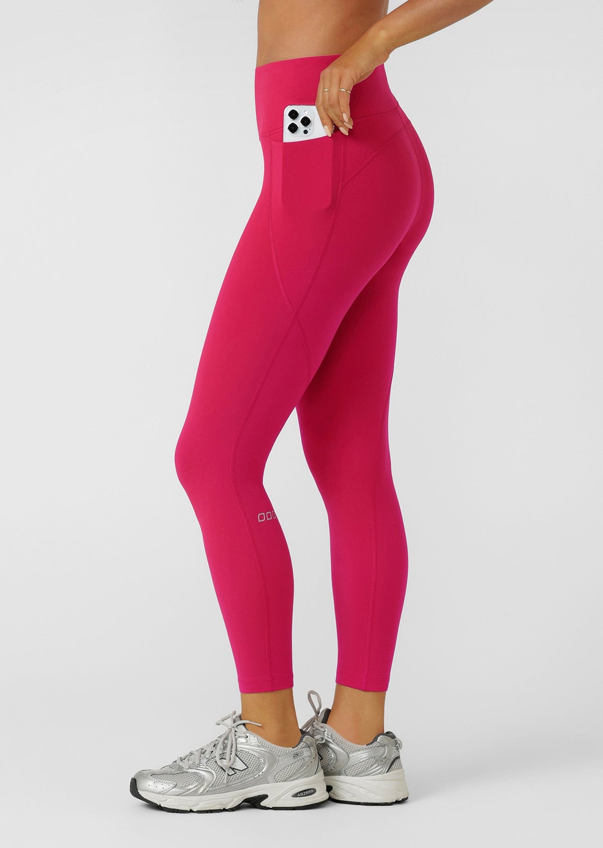 Amy No Chafe Phone Pocket Ankle Biter Leggings