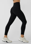Amy No Chafe 2 Pocket Ankle Biter Leggings