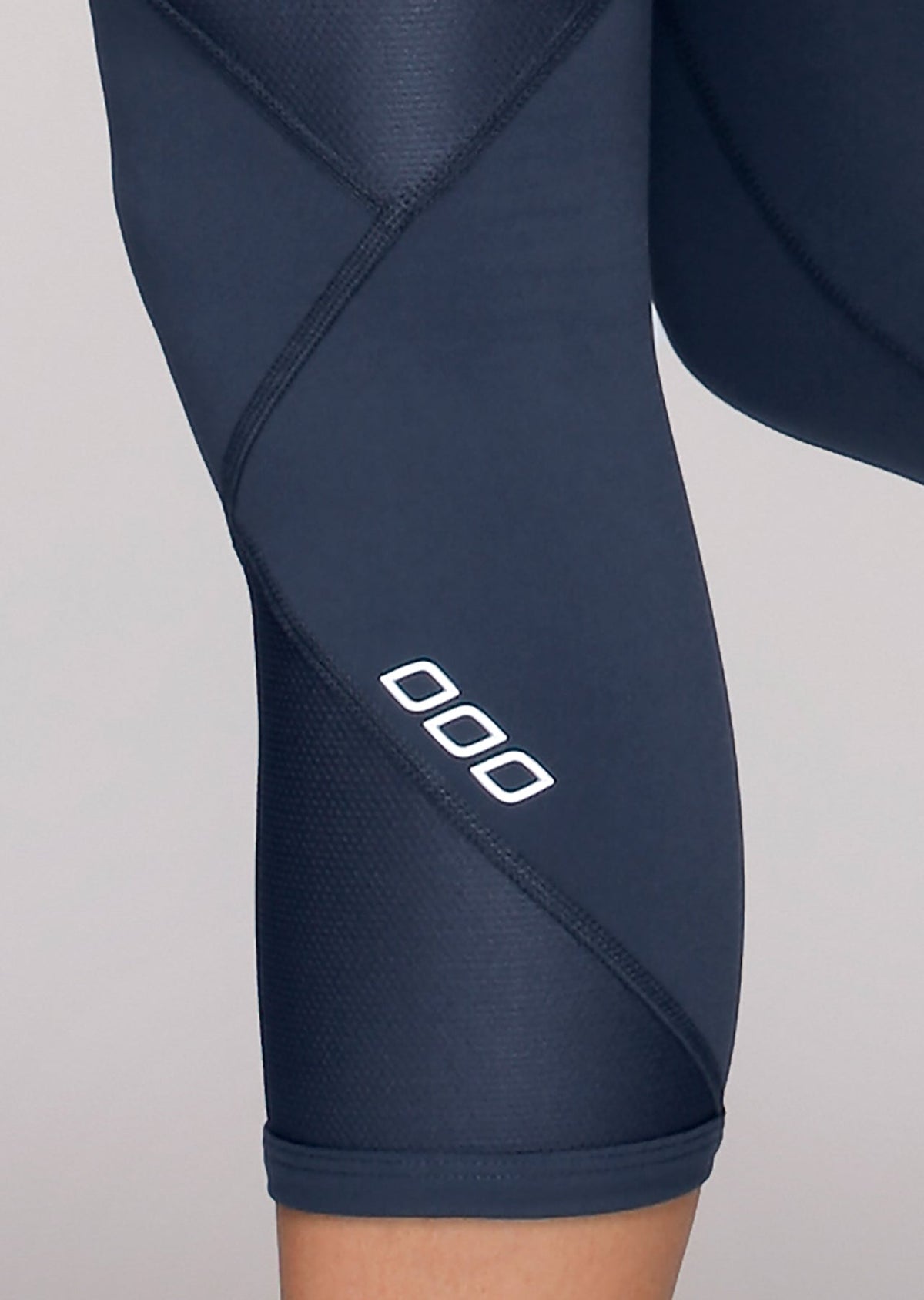 Aero Core 7/8 Tight