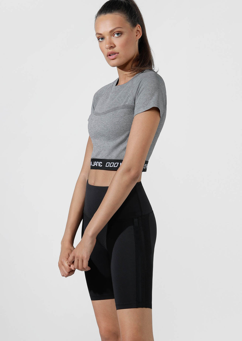 Athletic Cropped Seamless Tee