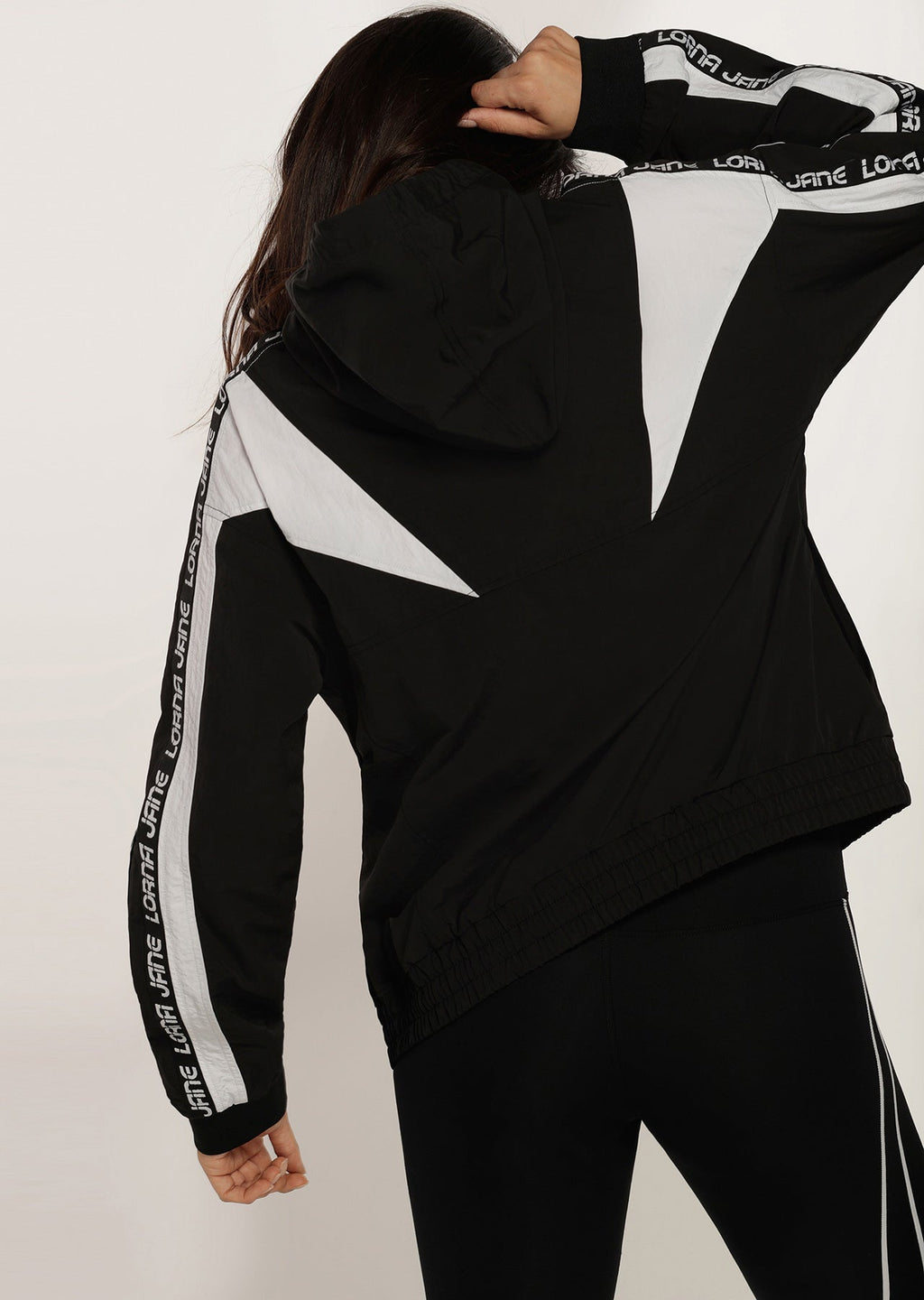 Attitude Track Jumper