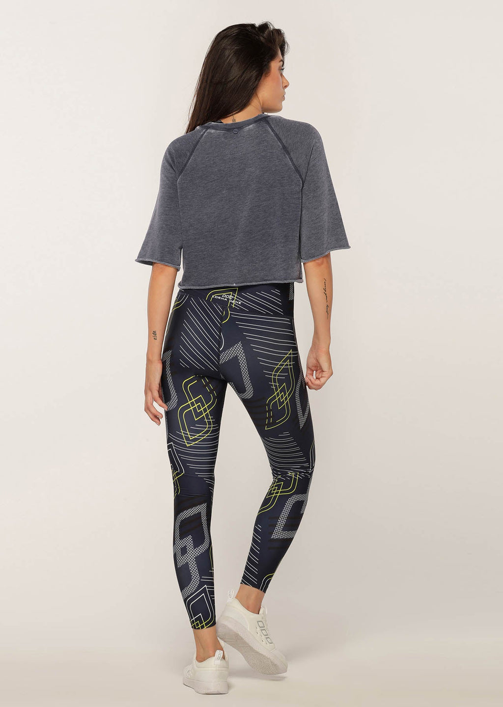 Boxy Cropped Sweat