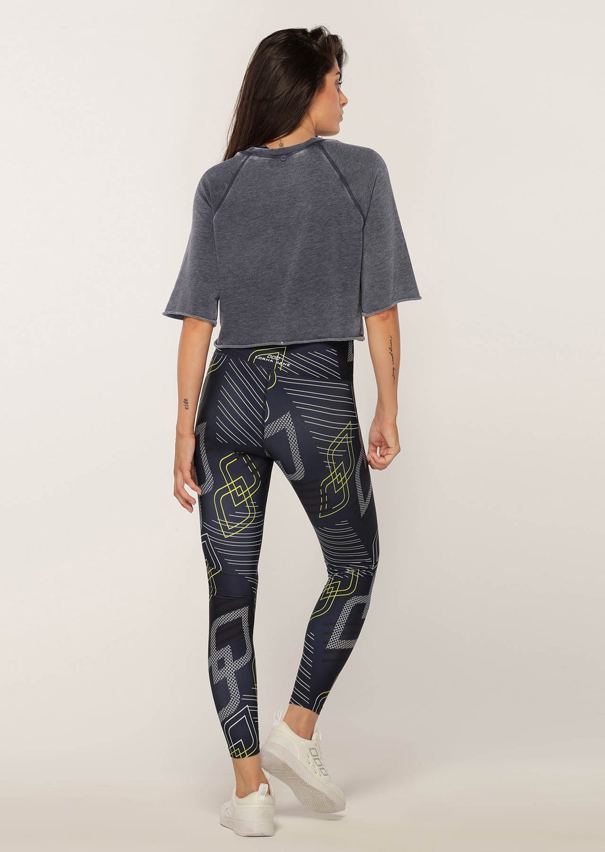 Boxy Cropped Sweat