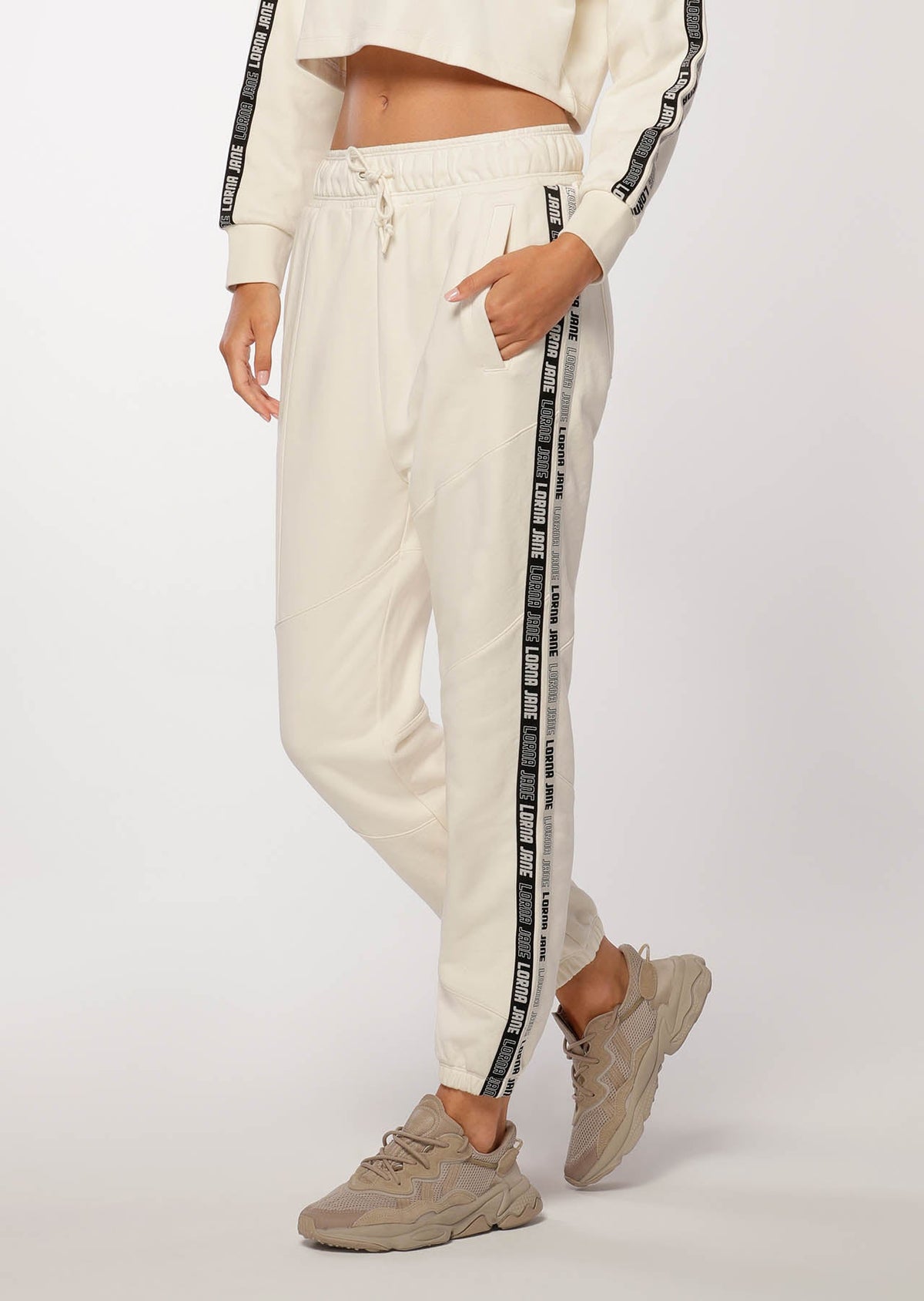 Comfort Tracksuit Pants