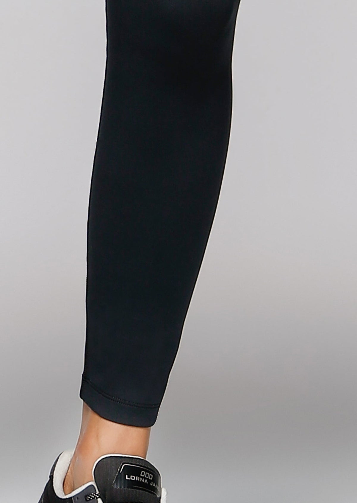 Confidence F/L Tight
