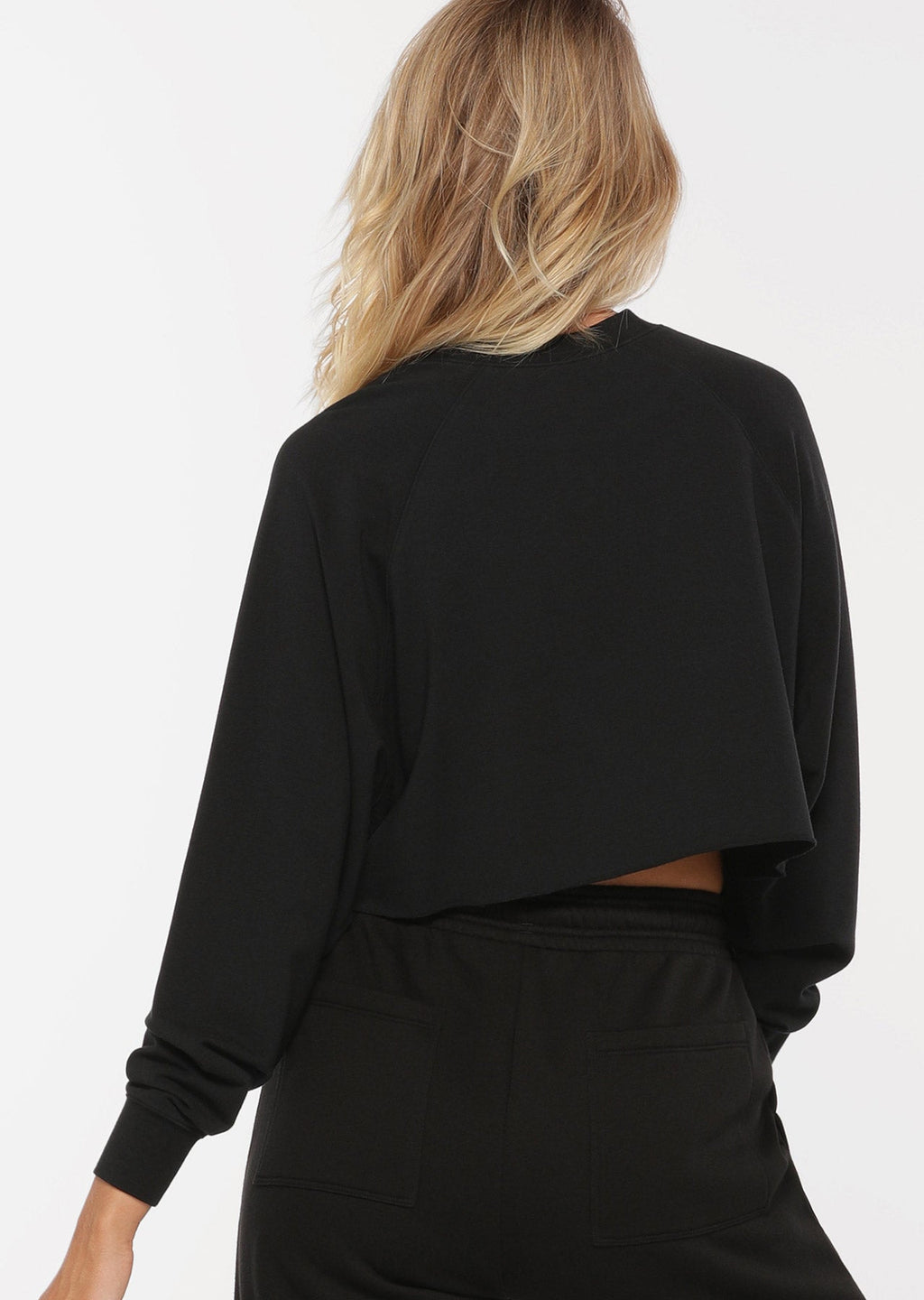 Cool Girl Cropped Long Sleeve Top