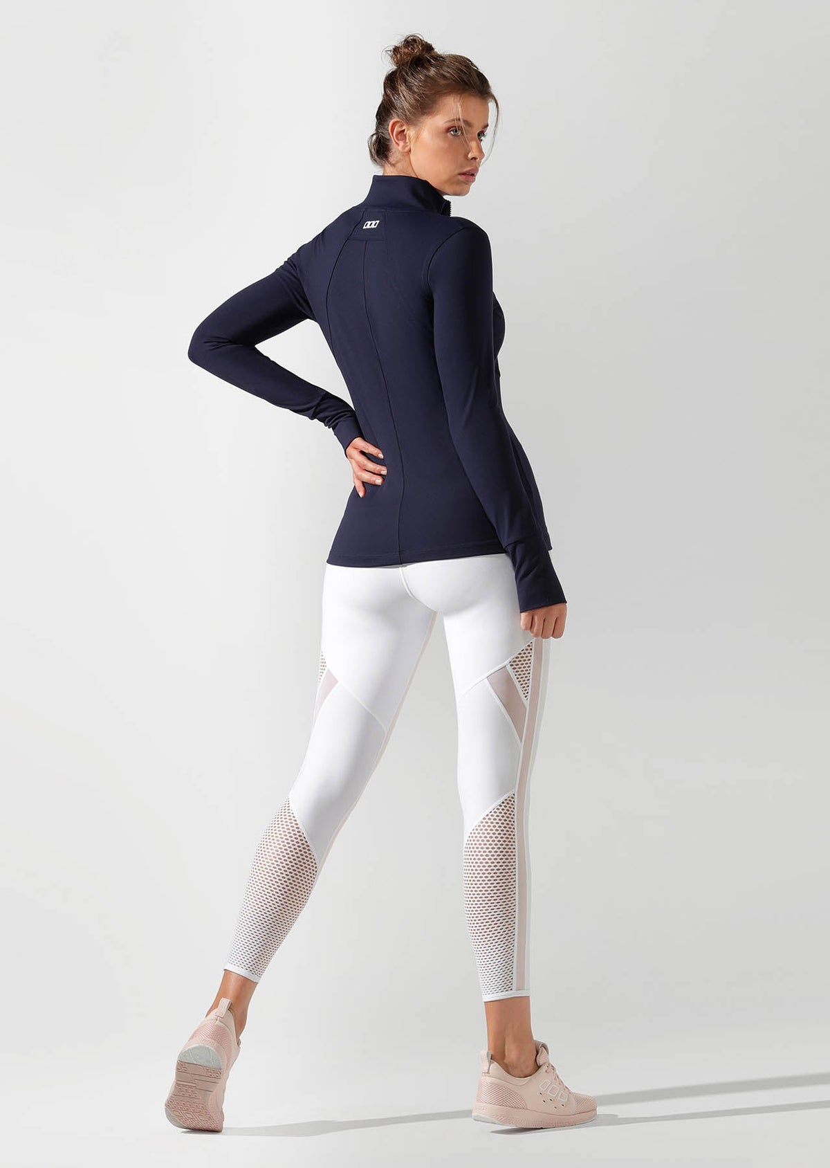 Endurance Active Zip Thru