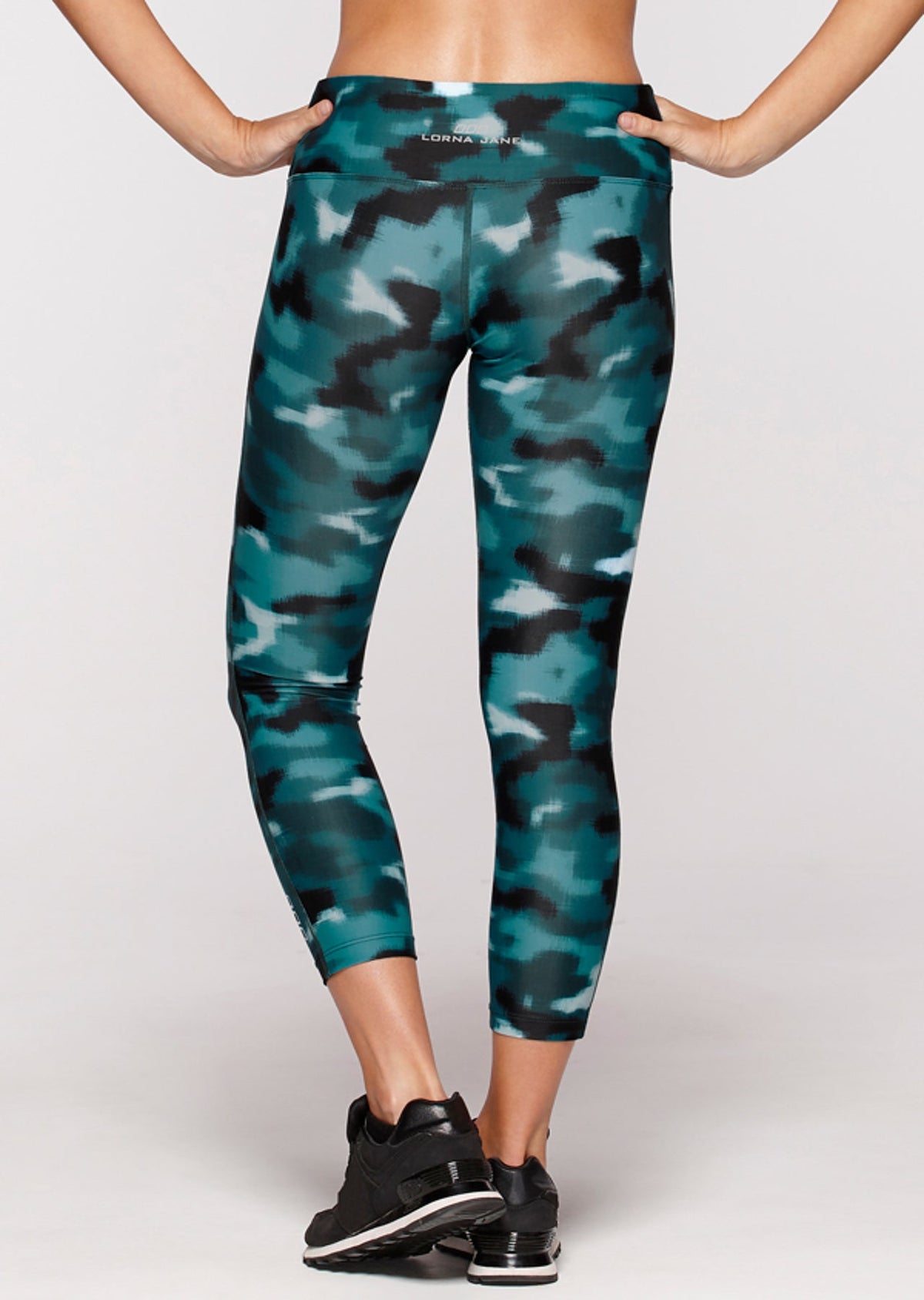GI Jane Core Ankle Biter Tight