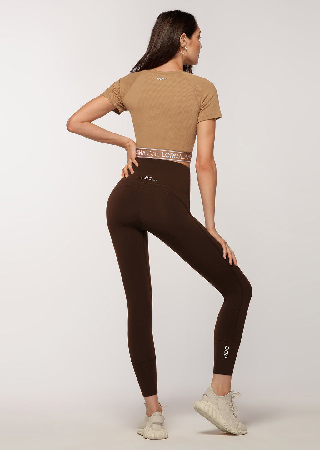 Iconic Cropped Seamless Tee