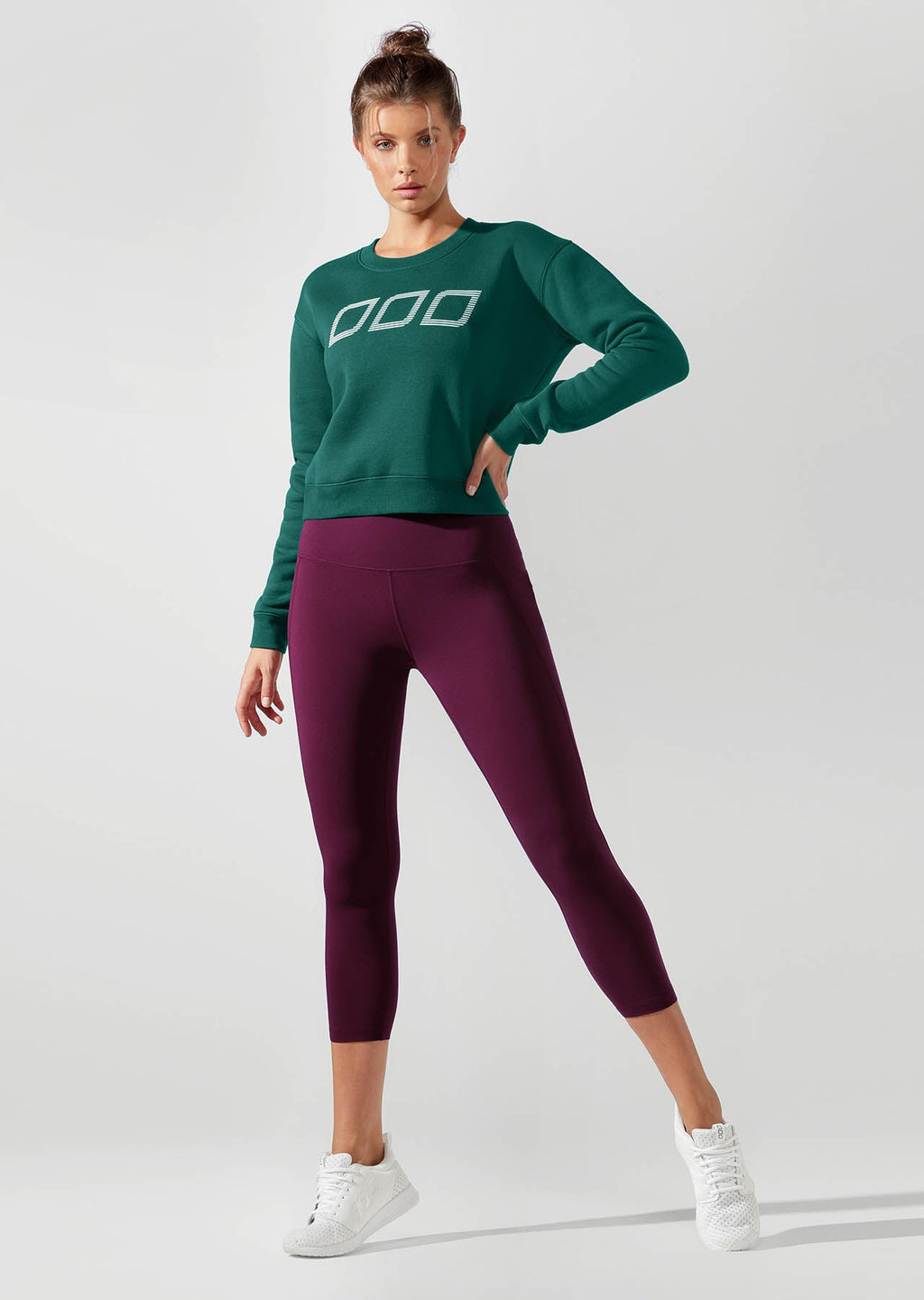 Iconic Cropped Sweat