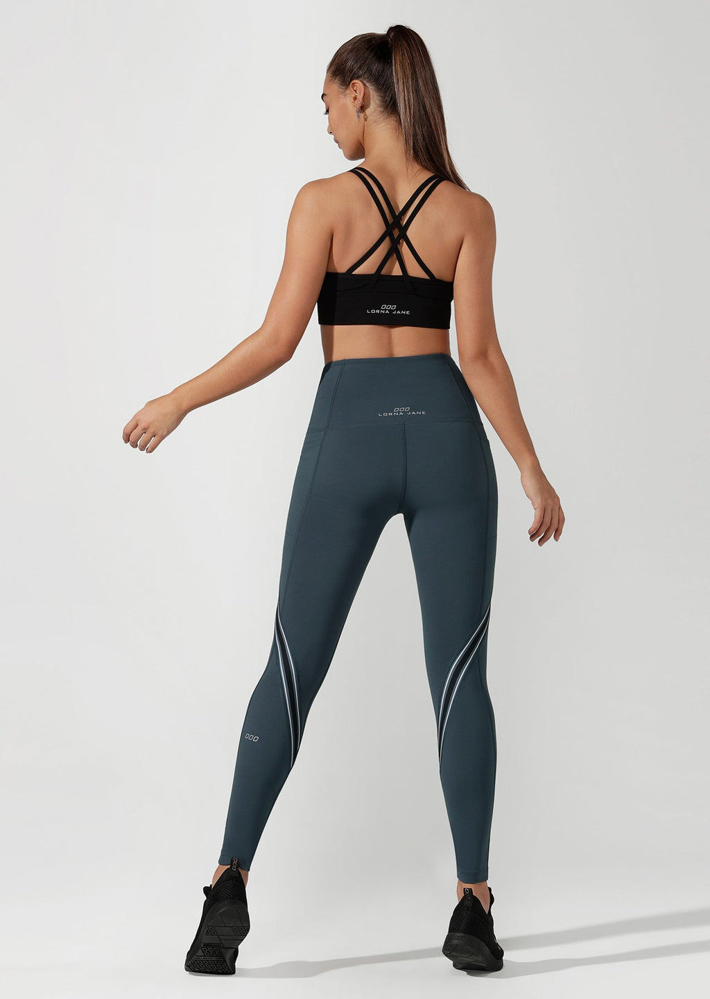 Lift And Sculpt Sports Bra