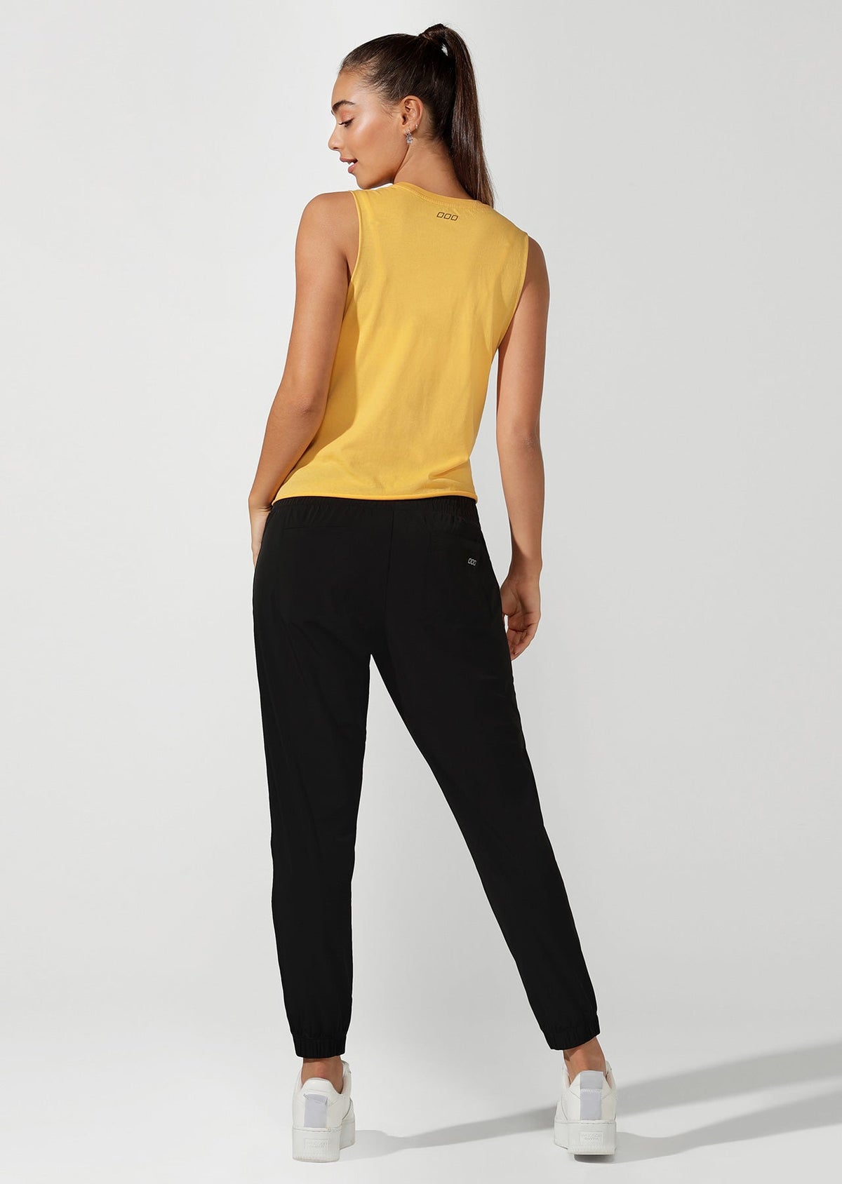 LJ Gym Club Cropped Tank