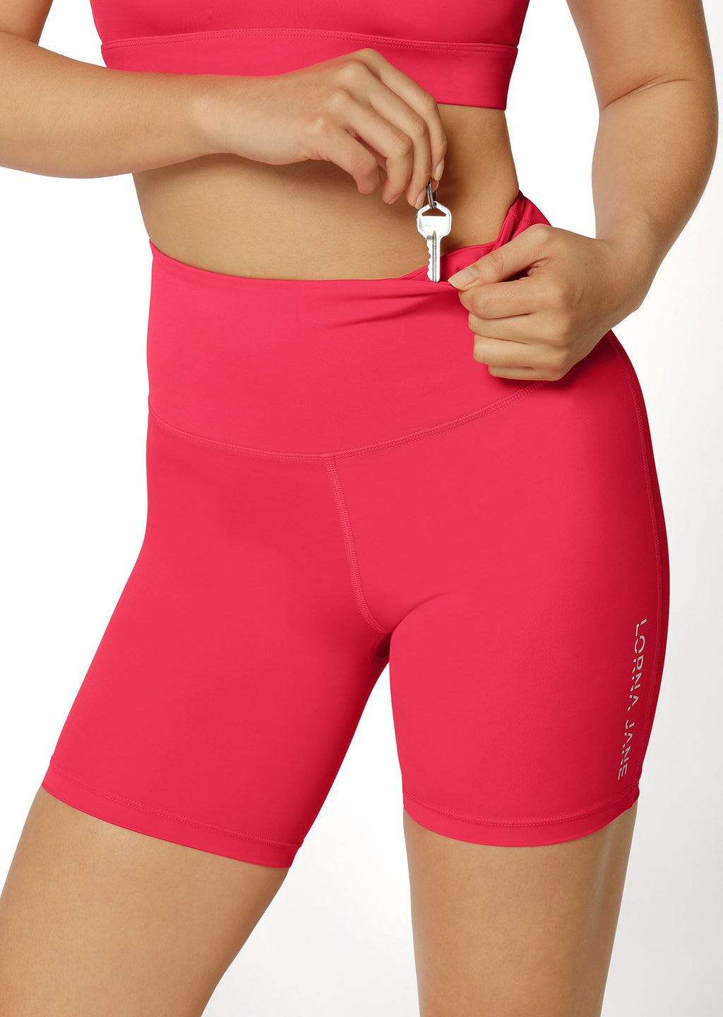 Lotus No Chafe Cool Touch Bike Shorts