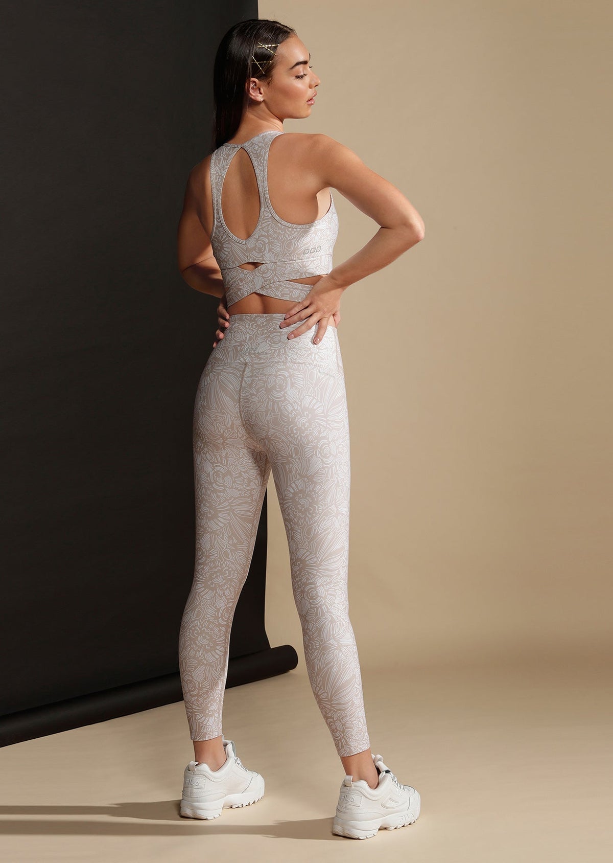 Luxe Desire Ankle Biter Tight