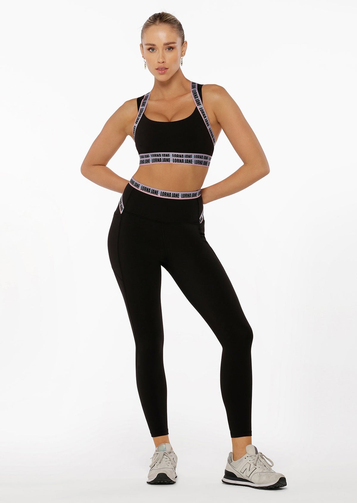 Metaverse Recycled No Chafe Pocket Ankle Biter Leggings