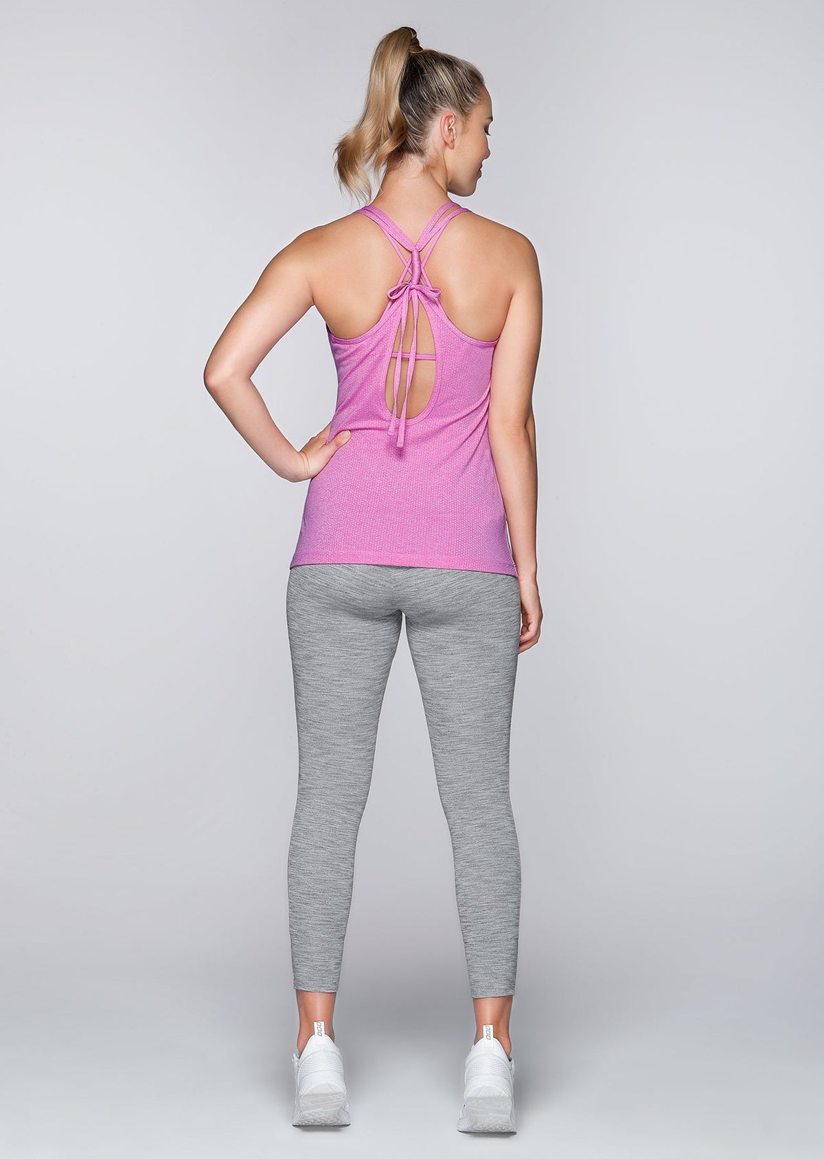 Monica Excel Tank