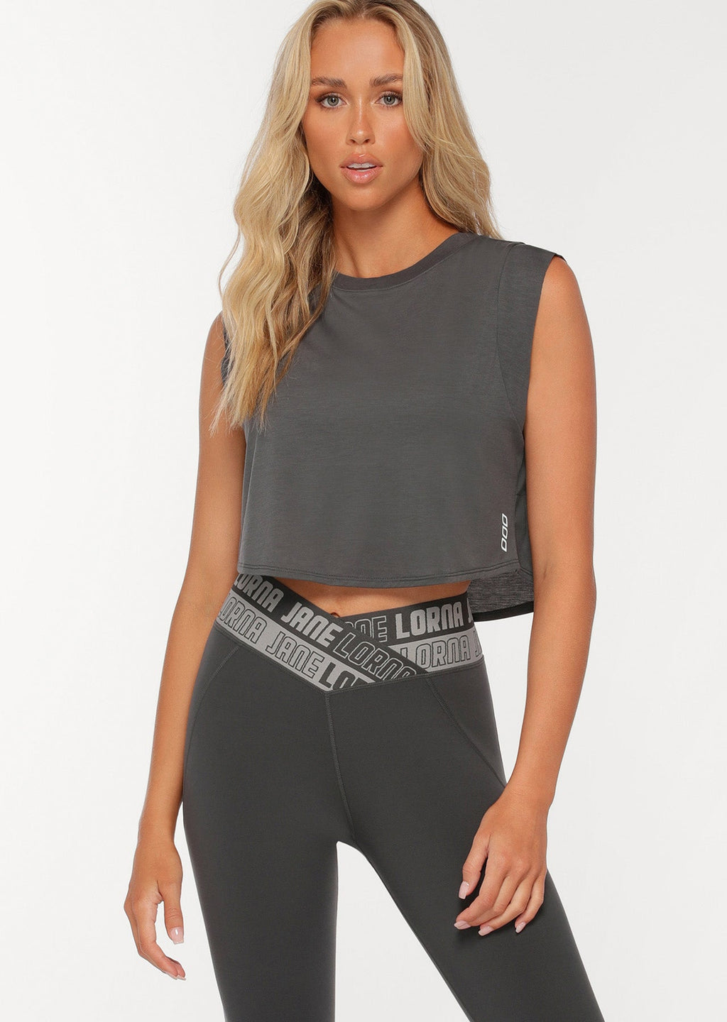 Move Easy Cropped Tank