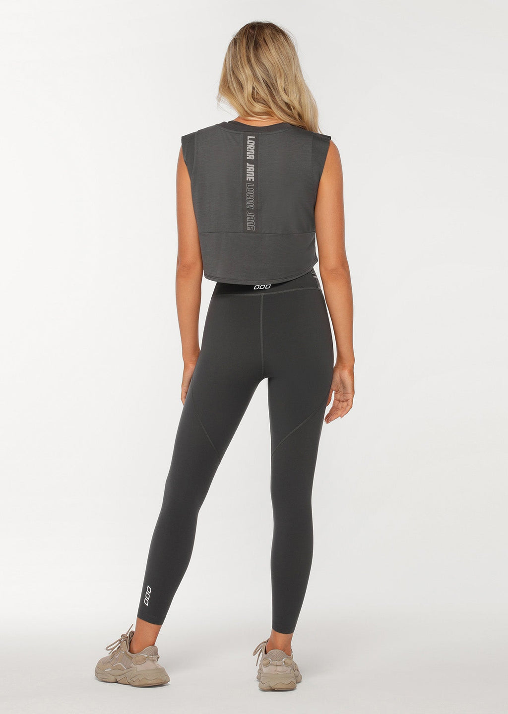 Move Easy Cropped Tank