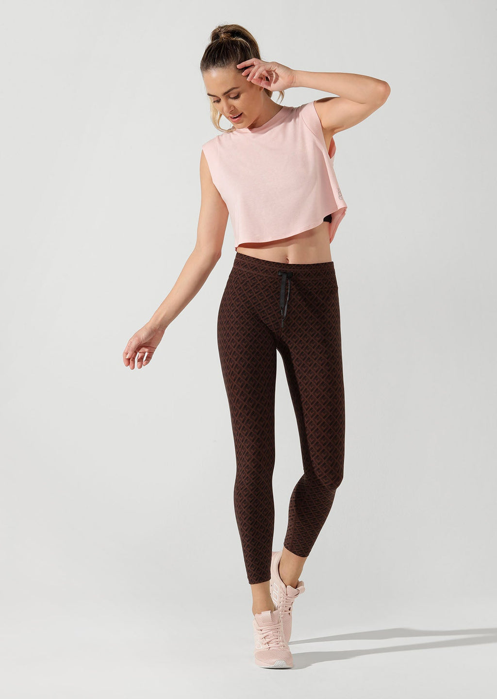Move Easy Cropped Tank