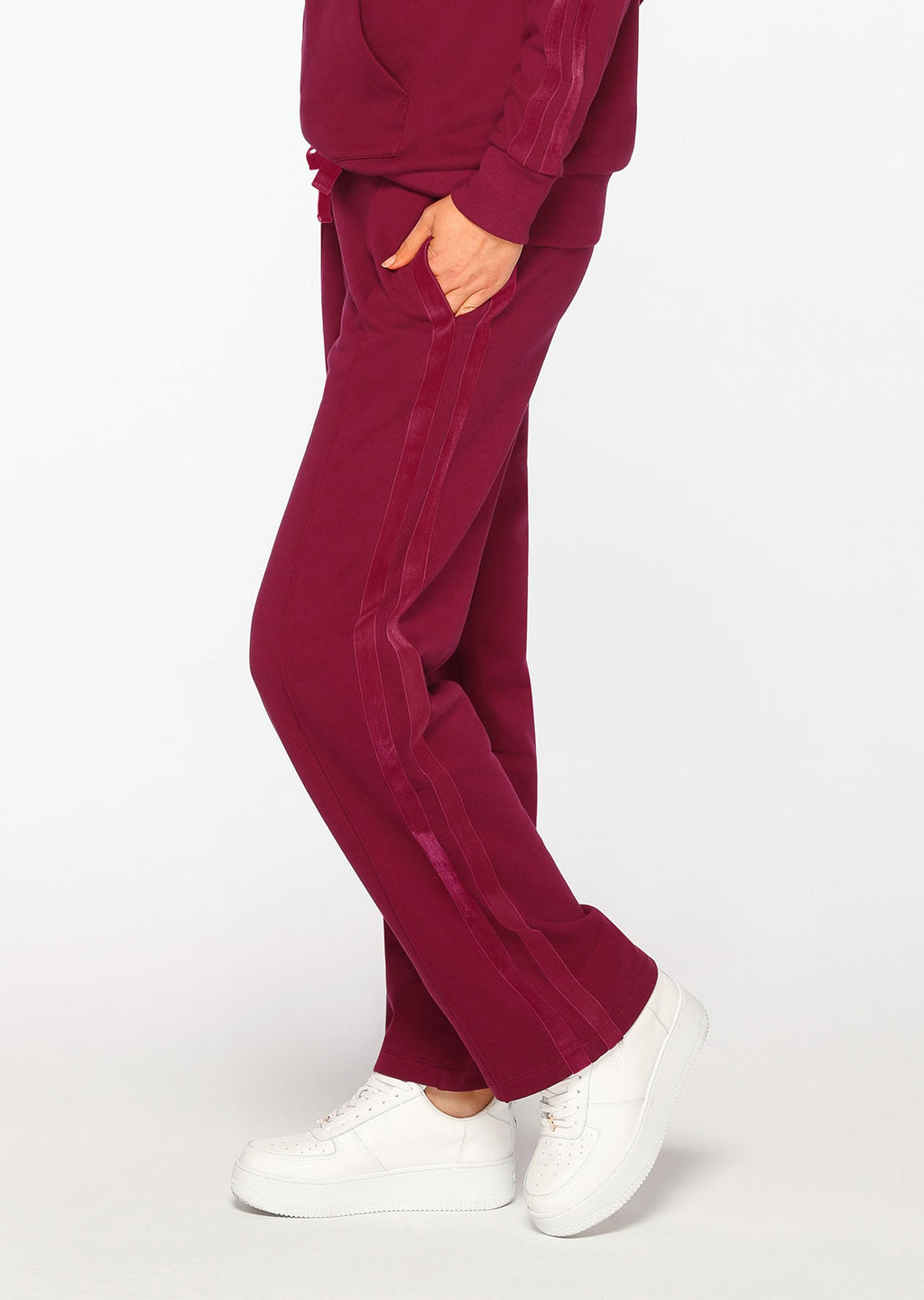 Off Beat Trackie