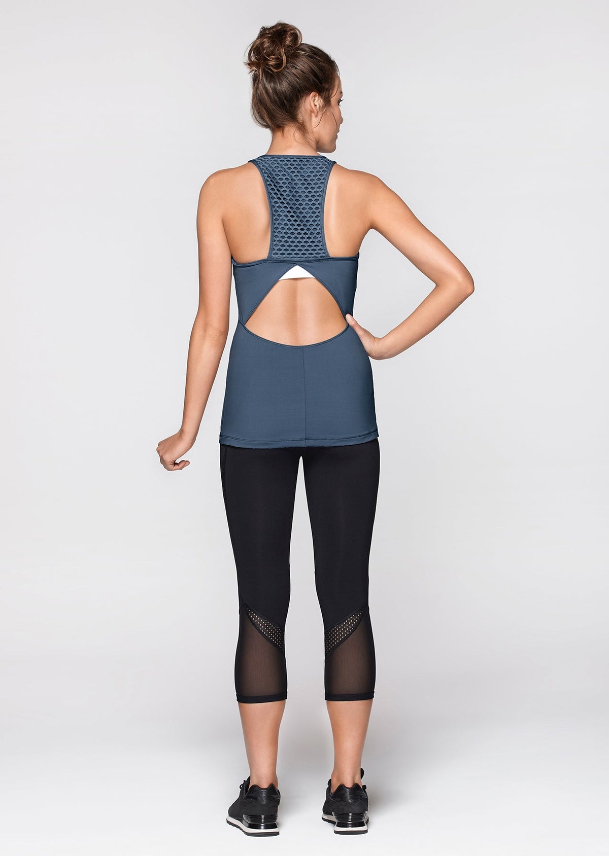 Rachel Excel Tank
